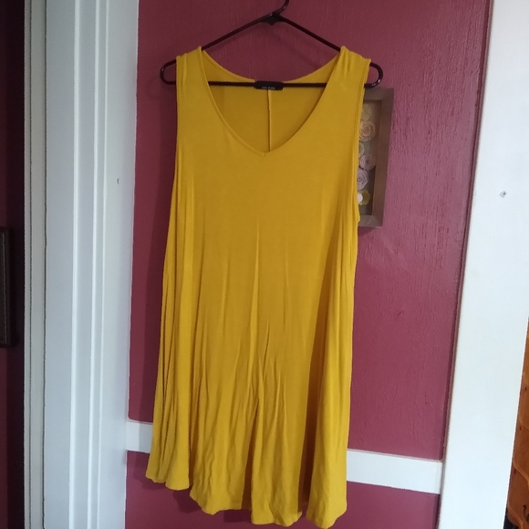 ALL FOR YOU X-Large yellow tank top dress - Picture 2 of 3